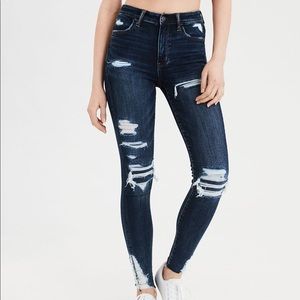 American eagle distressed jeans